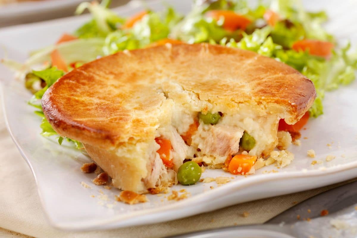 How many carbs are in a KFC pot pie?