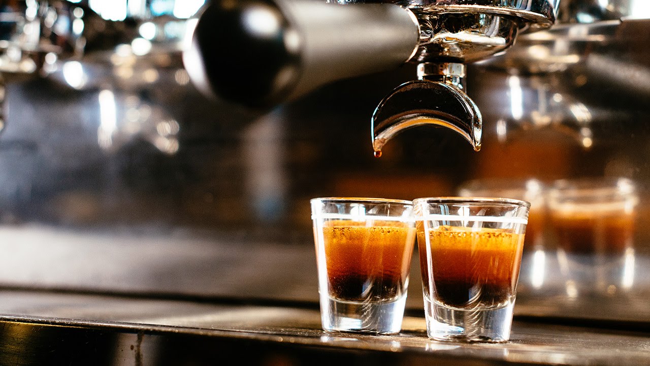 How many ounces is a shot of espresso?