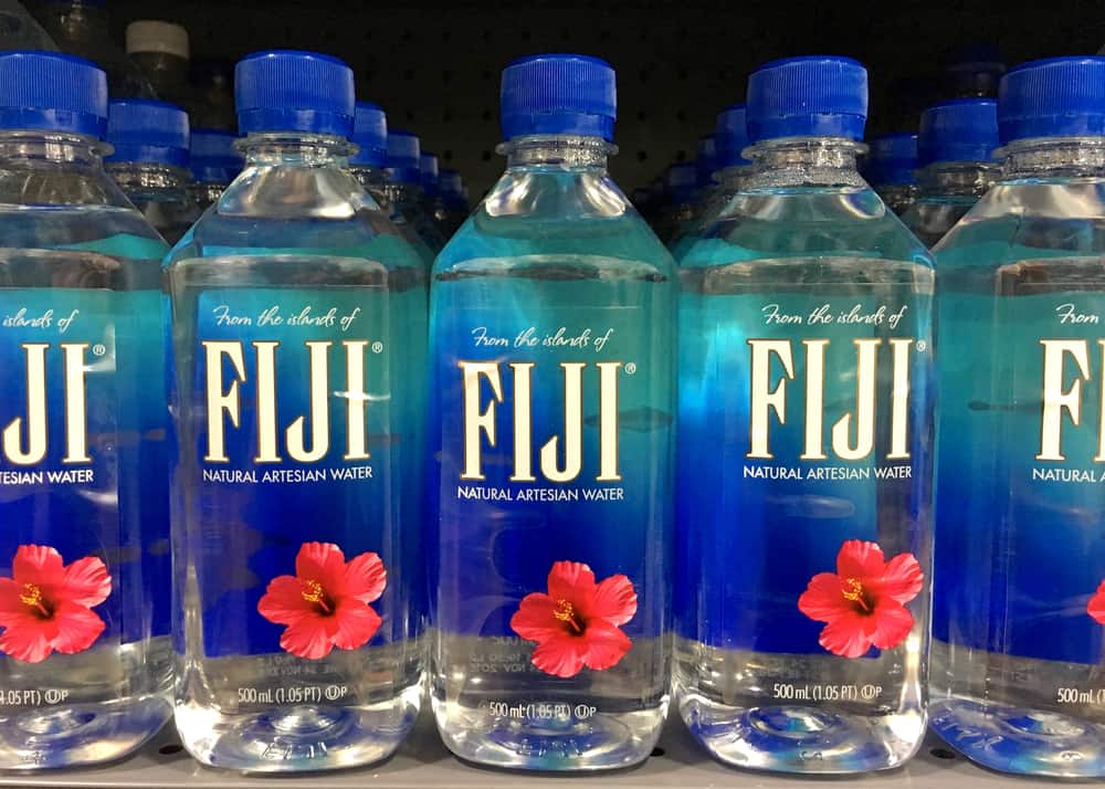 How much sodium does Fiji Water have?