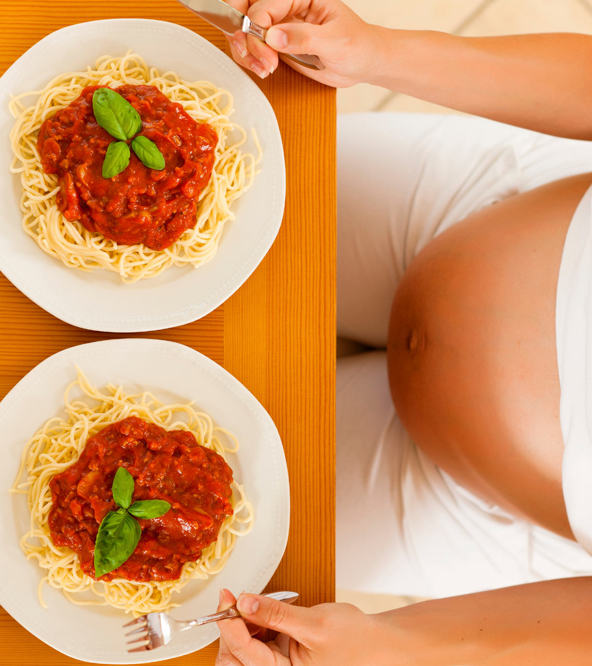 Is white sauce pasta good for pregnancy?