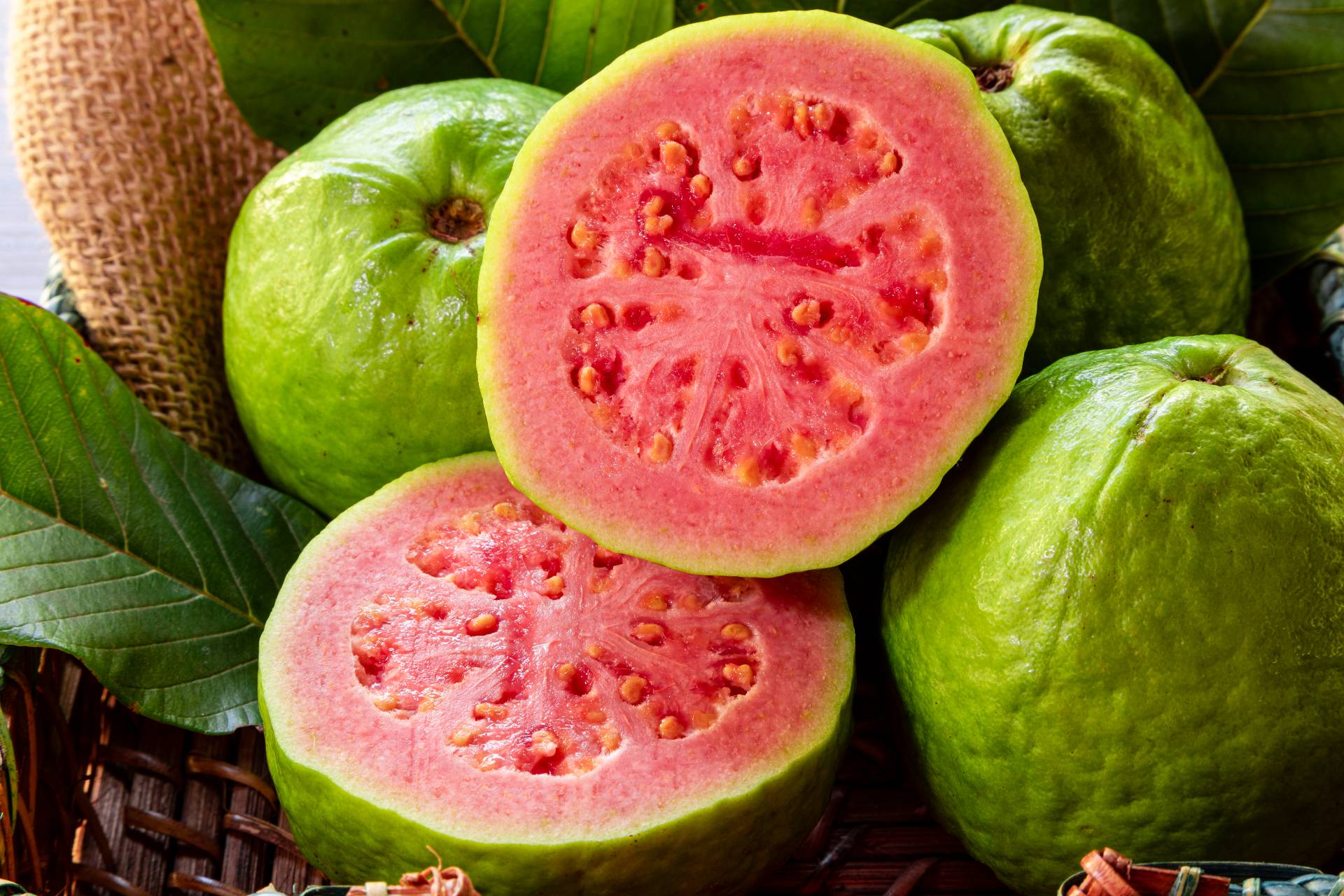 What color is a ripe guava?