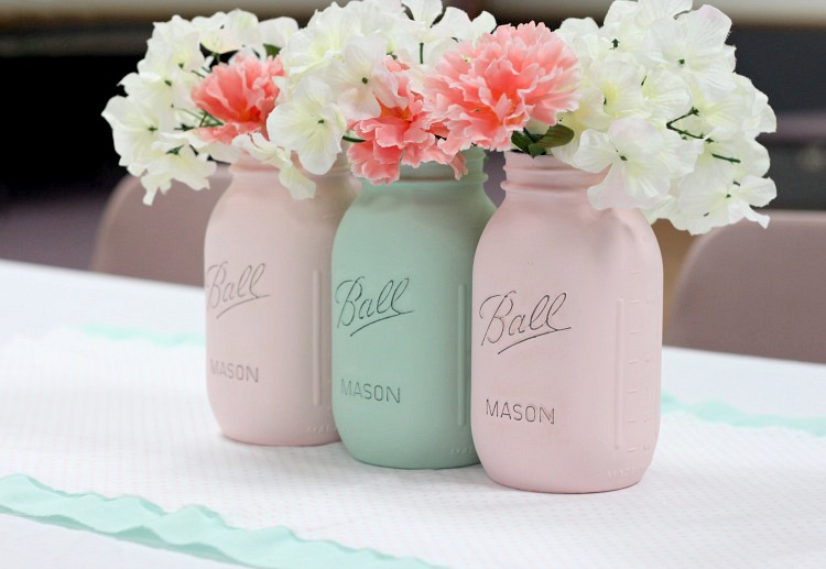 What kind of paint do you use to paint mason jars?
