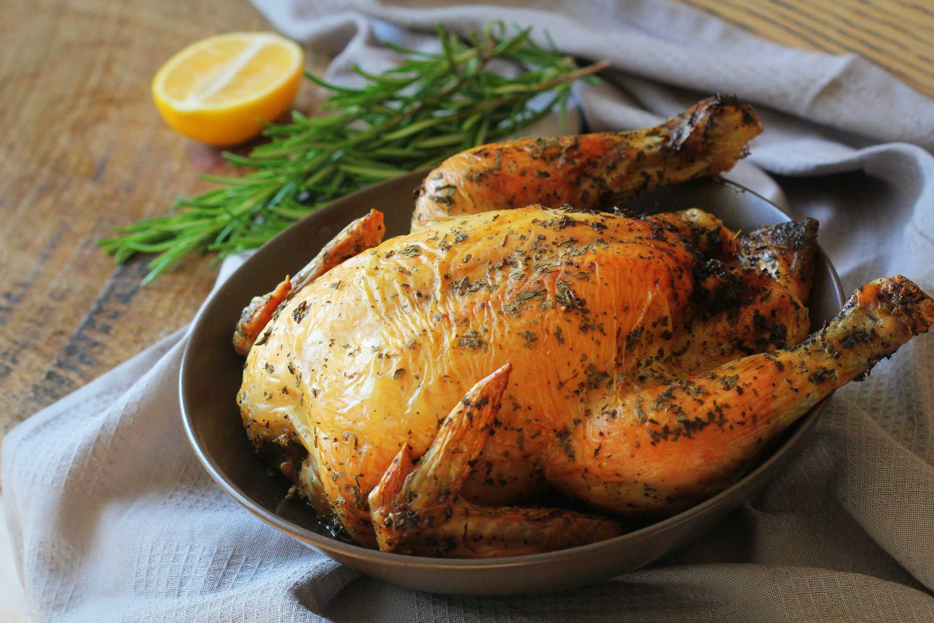 What temperature should I cook a 25 lb turkey at?