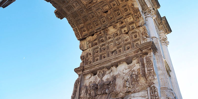 What was the purpose of the arch of Titus?