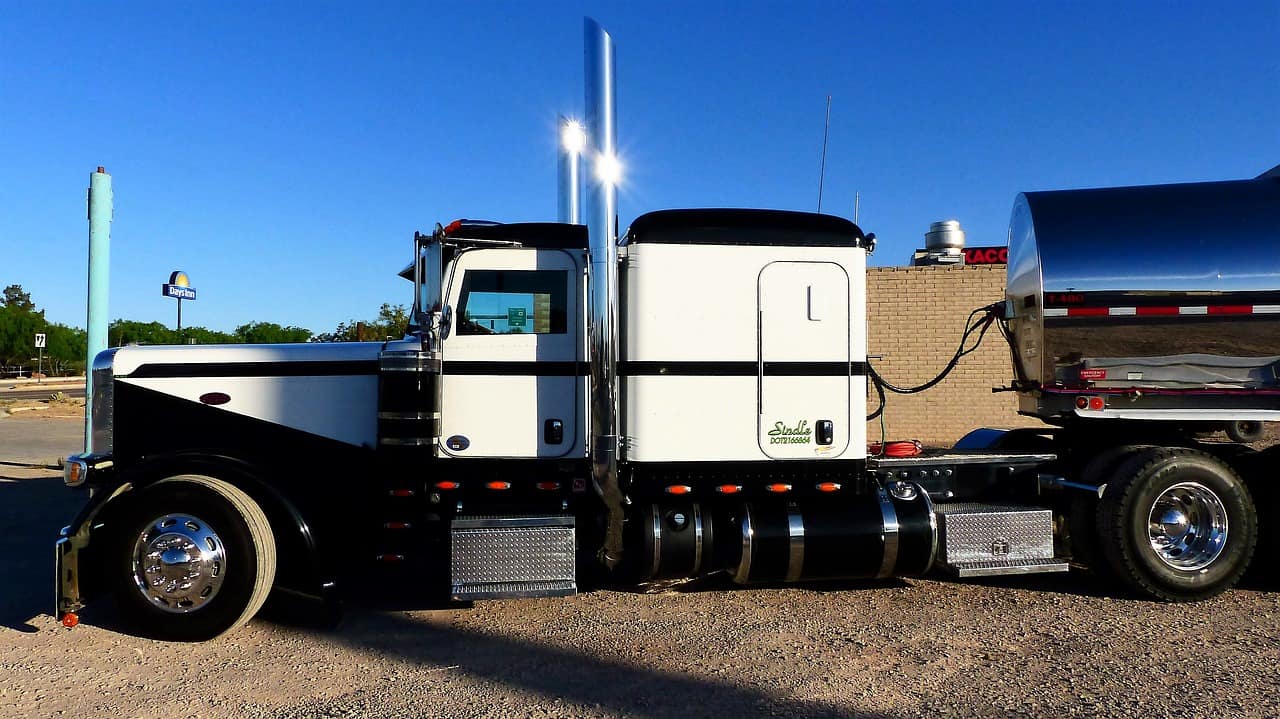 Who has the best lease purchase trucking company?